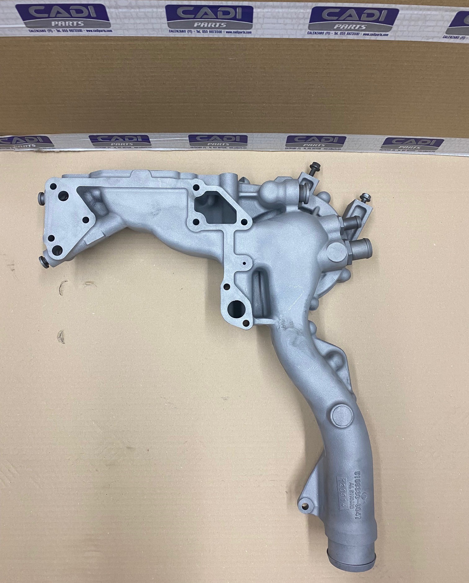 alloggiamento pompa dell acqua man 51063305053